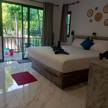 Phra Ae Apartments Ko Lanta Buitenkant foto