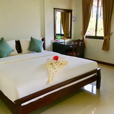 Phra Ae Apartments Ko Lanta Buitenkant foto